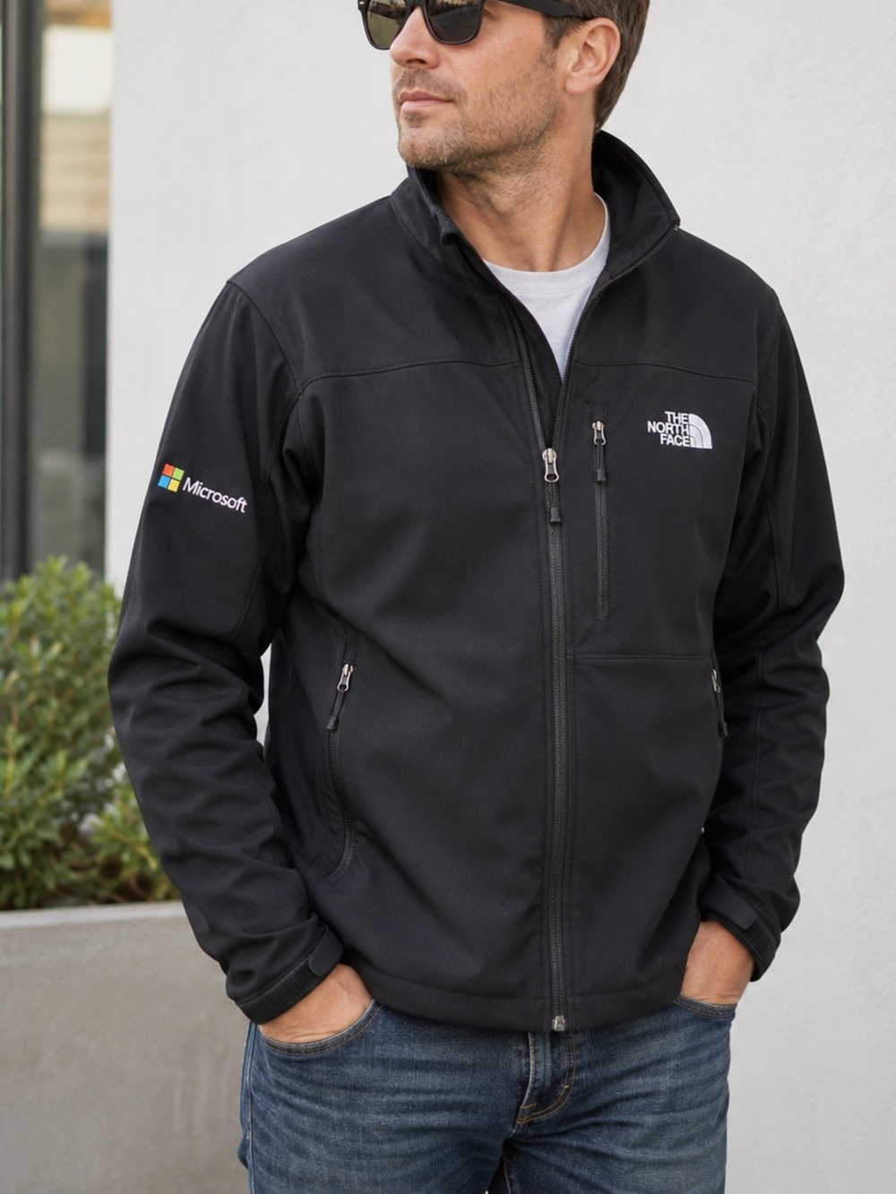 The North Face Microsoft Logo Softshell Jacket Men’s Large Black